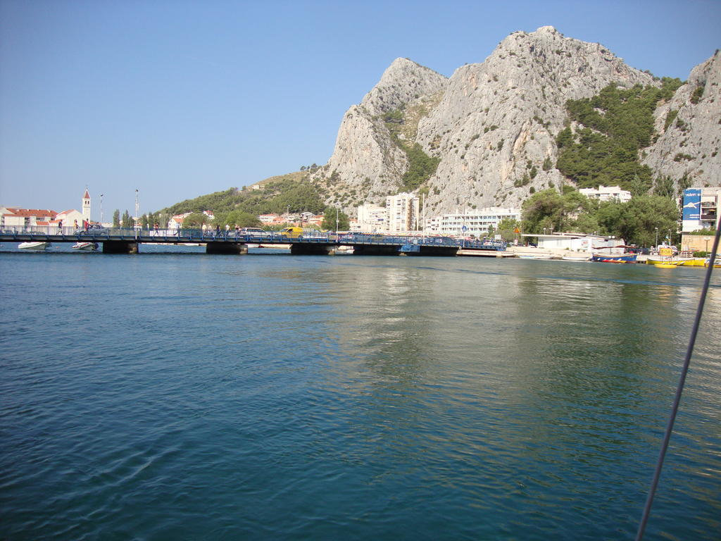 Apartments Villa Amalia Omiš Exterior foto